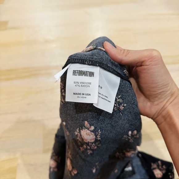 Reformation button up  floral blouse  NWT - Picture 5 of 7
